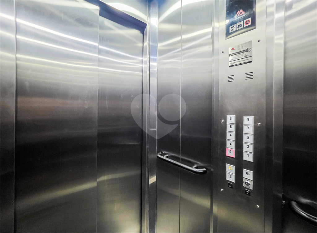 Apartamento Studio - Vila Carrão - 1 Quarto / Dormitório - Venda / Compra