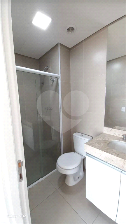 APARTAMENTO em CENTRO