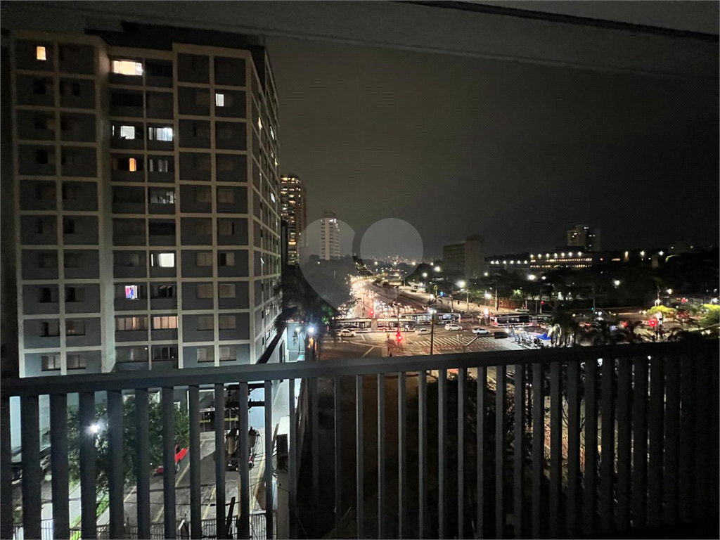 STUDIO À VENDA NO BROOKLIN