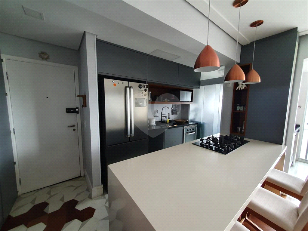 APARTAMENTO IMPECÁVEL – 70m² - 2 dormitórios (1 suíte) | Varanda integrada | vaga de garagem | Alto padrão de acabamento