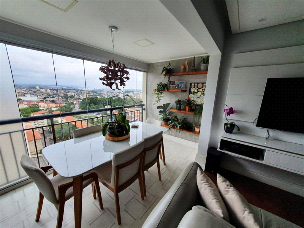 APARTAMENTO IMPECÁVEL – 70m² - 2 dormitórios (1 suíte) | Varanda integrada | vaga de garagem | Alto padrão de acabamento