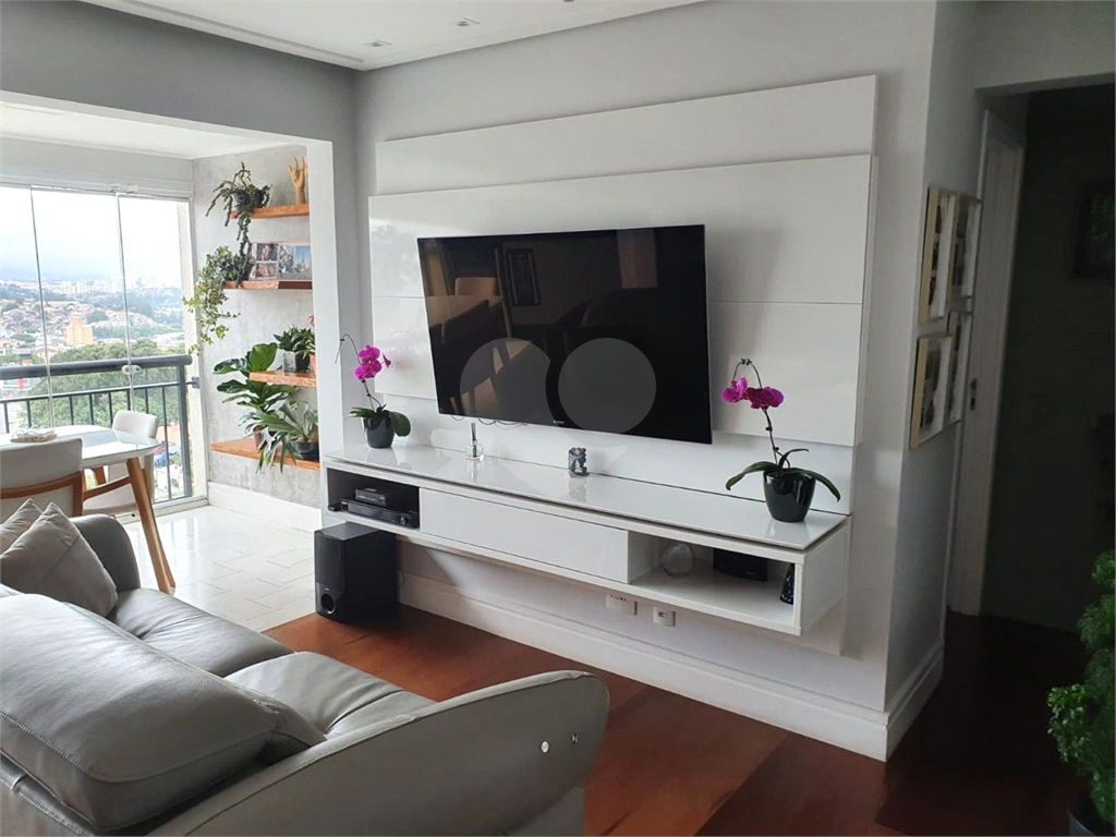 APARTAMENTO IMPECÁVEL – 70m² - 2 dormitórios (1 suíte) | Varanda integrada | vaga de garagem | Alto padrão de acabamento