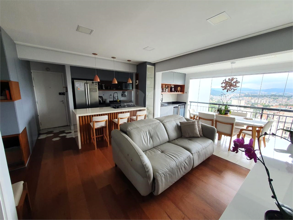 APARTAMENTO IMPECÁVEL – 70m² - 2 dormitórios (1 suíte) | Varanda integrada | vaga de garagem | Alto padrão de acabamento