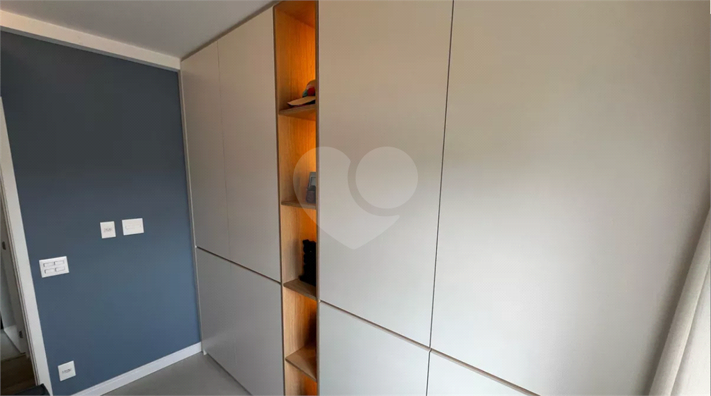 Este amplo e confortável apartamento está situado no vibrante bairro do Limão, em São Paulo