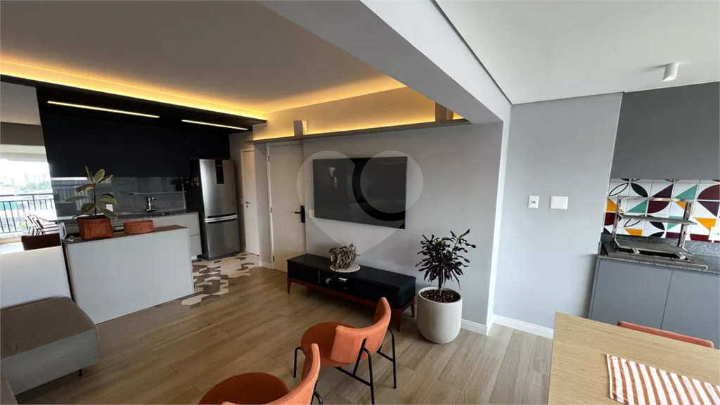 Este amplo e confortável apartamento está situado no vibrante bairro do Limão, em São Paulo