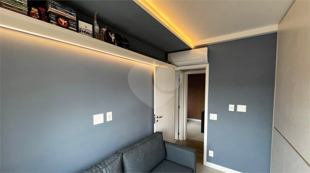 Este amplo e confortável apartamento está situado no vibrante bairro do Limão, em São Paulo