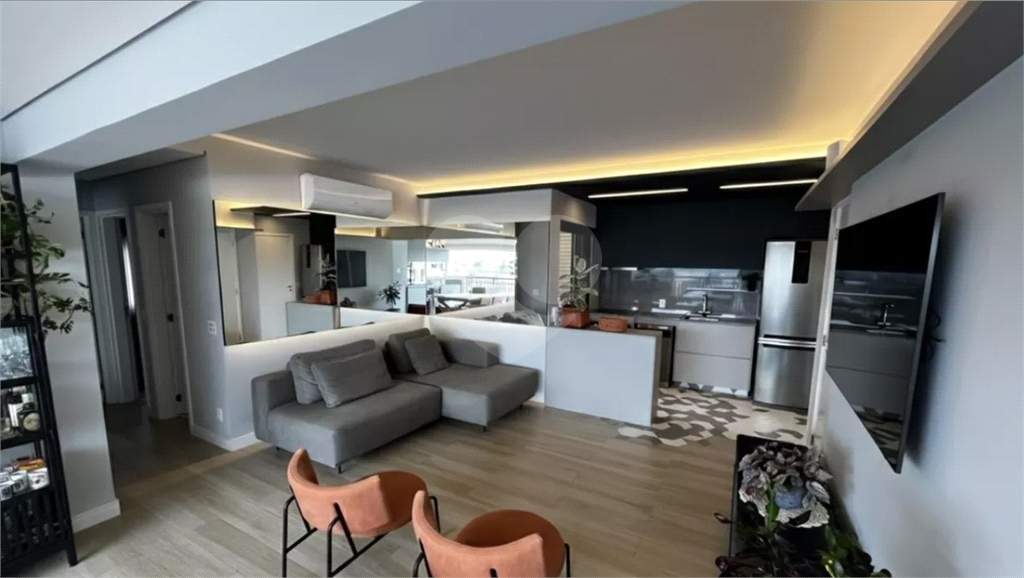 Este amplo e confortável apartamento está situado no vibrante bairro do Limão, em São Paulo