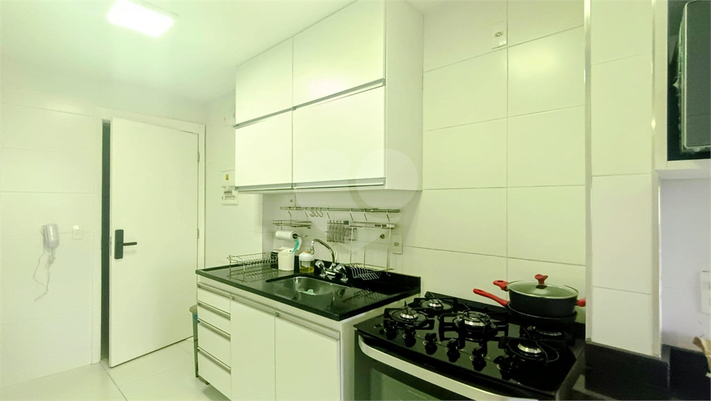 Apartamento para venda ou locação em Pinheiros 