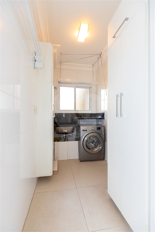 Apartamento - Vila Mariana - 3 Quartos / Dormitórios - 2 Vagas - Venda / Compra