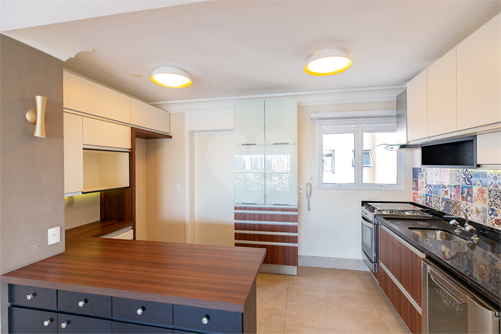 Apartamento - Vila Mariana - 3 Quartos / Dormitórios - 2 Vagas - Venda / Compra