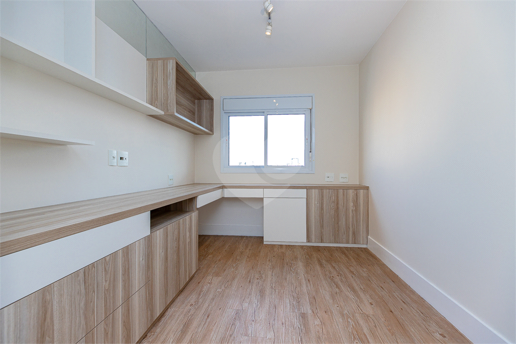 Apartamento - Vila Mariana - 3 Quartos / Dormitórios - 2 Vagas - Venda / Compra