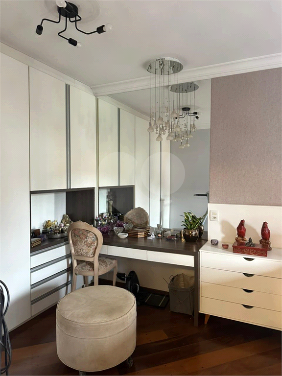 Lindo apartamento prox da Av Agua Fria, 168 m2 3 dormitorios, sendo 1 suite