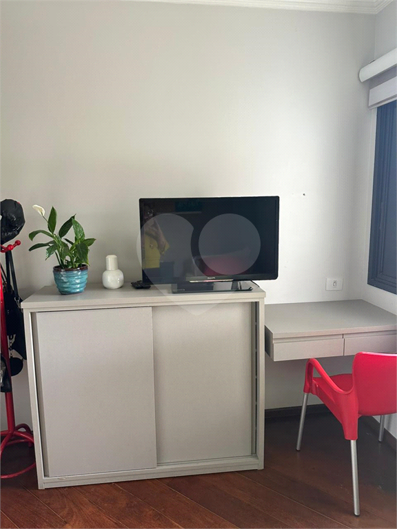Lindo apartamento prox da Av Agua Fria, 168 m2 3 dormitorios, sendo 1 suite