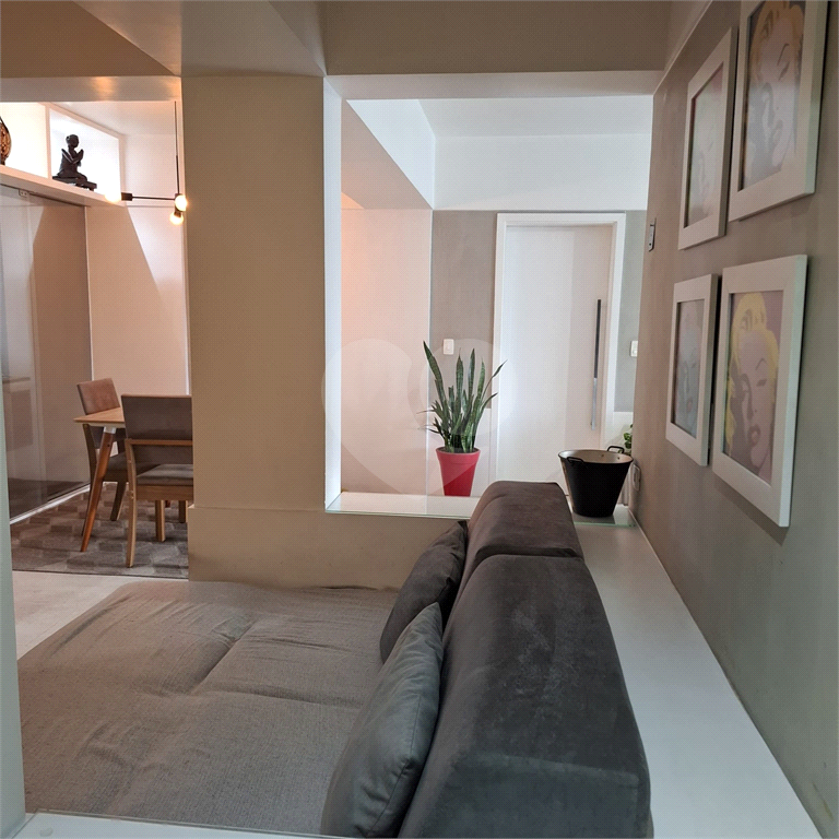 Apartamento Amplo, Reformado e Pronto para Morar!