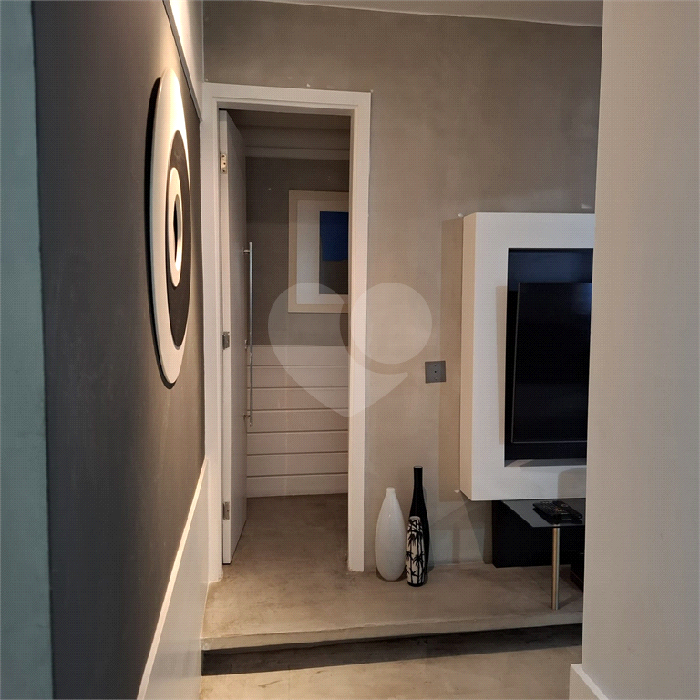 Apartamento Amplo, Reformado e Pronto para Morar!