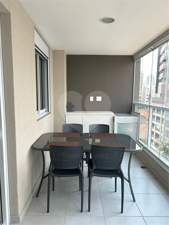 Apartamento para locação You faria Lima