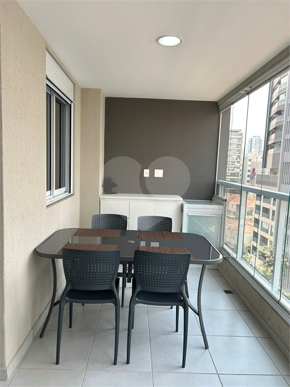Apartamento para locação You faria Lima