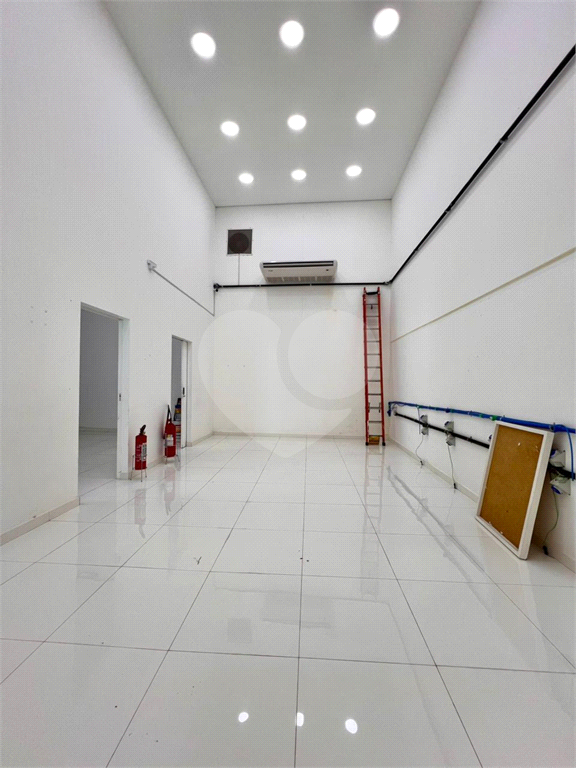 Galpão/salão comercial 