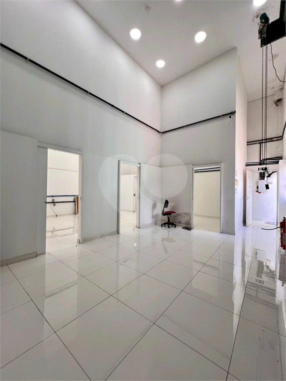 Galpão/salão comercial 