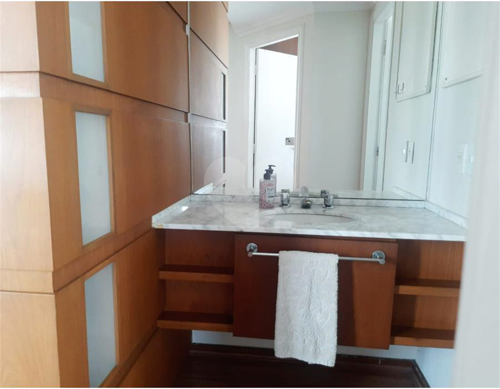 Apartamento para Locação Bela Cintra 2 dormitórios e 1 vaga 