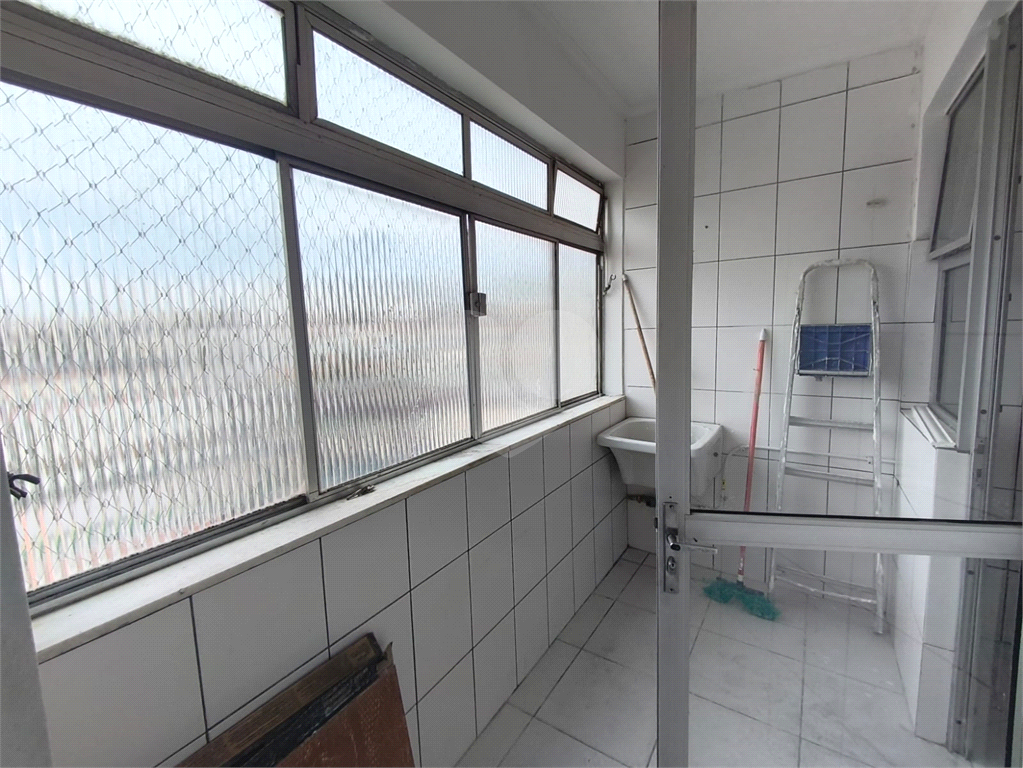 APARTAMENTO em TREMEMBÉ