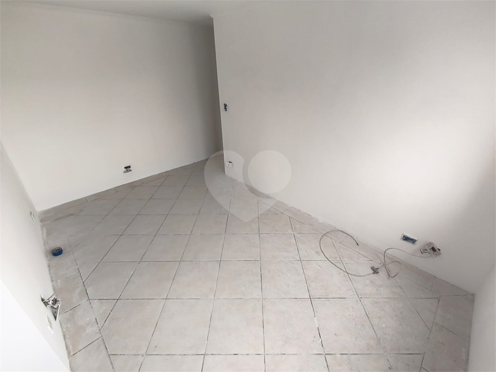 APARTAMENTO em TREMEMBÉ