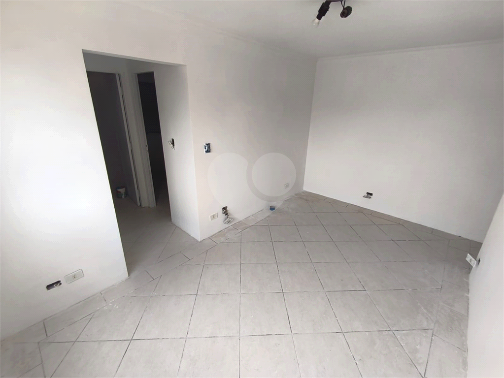 APARTAMENTO em TREMEMBÉ