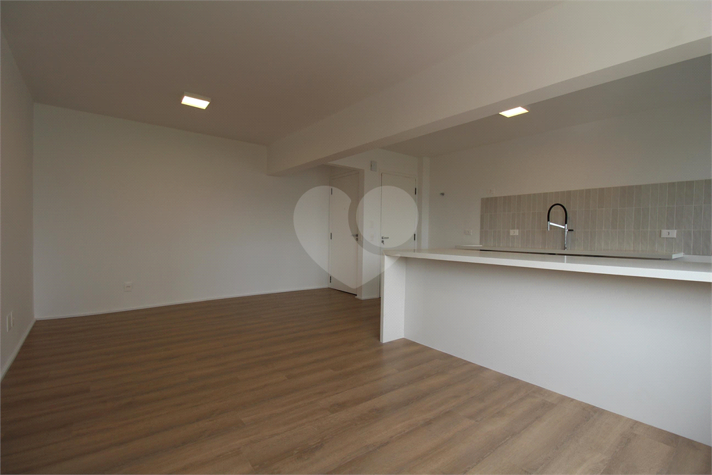 Apartamento 75metros 2 quartos a Venda em Chácara Santo Antonio