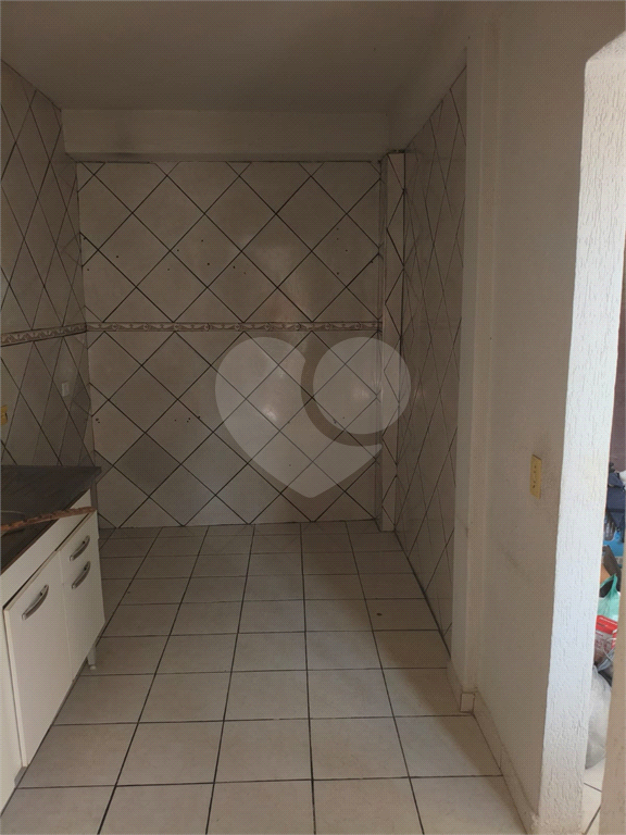 SOBRADO COM 02 CASAS PARA MORADIA E LOCAÇÃO - OTIMA RENTABILIDADE