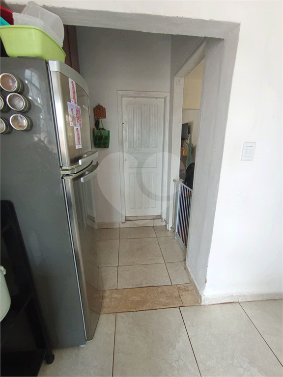 SOBRADO COM 02 CASAS PARA MORADIA E LOCAÇÃO - OTIMA RENTABILIDADE