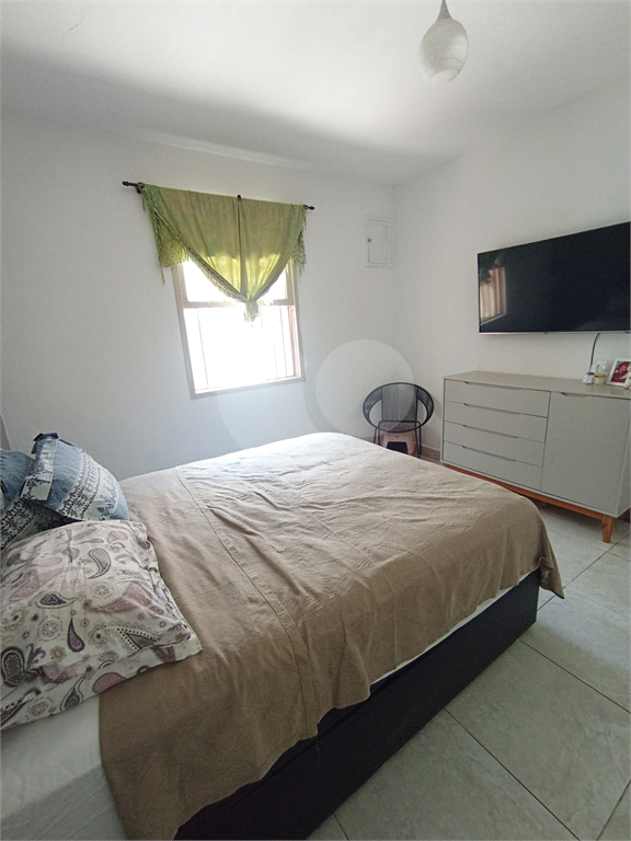 SOBRADO COM 02 CASAS PARA MORADIA E LOCAÇÃO - OTIMA RENTABILIDADE