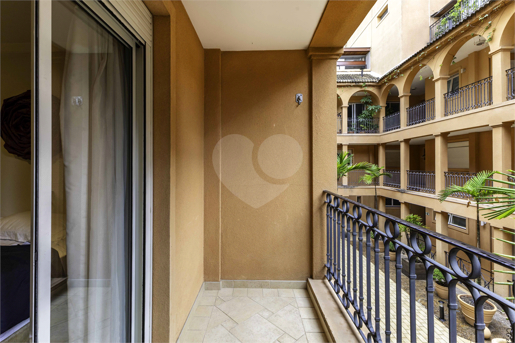 DUPLEX em ALTO DE PINHEIROS