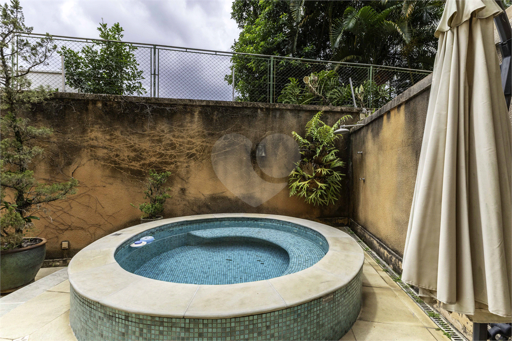 DUPLEX em ALTO DE PINHEIROS