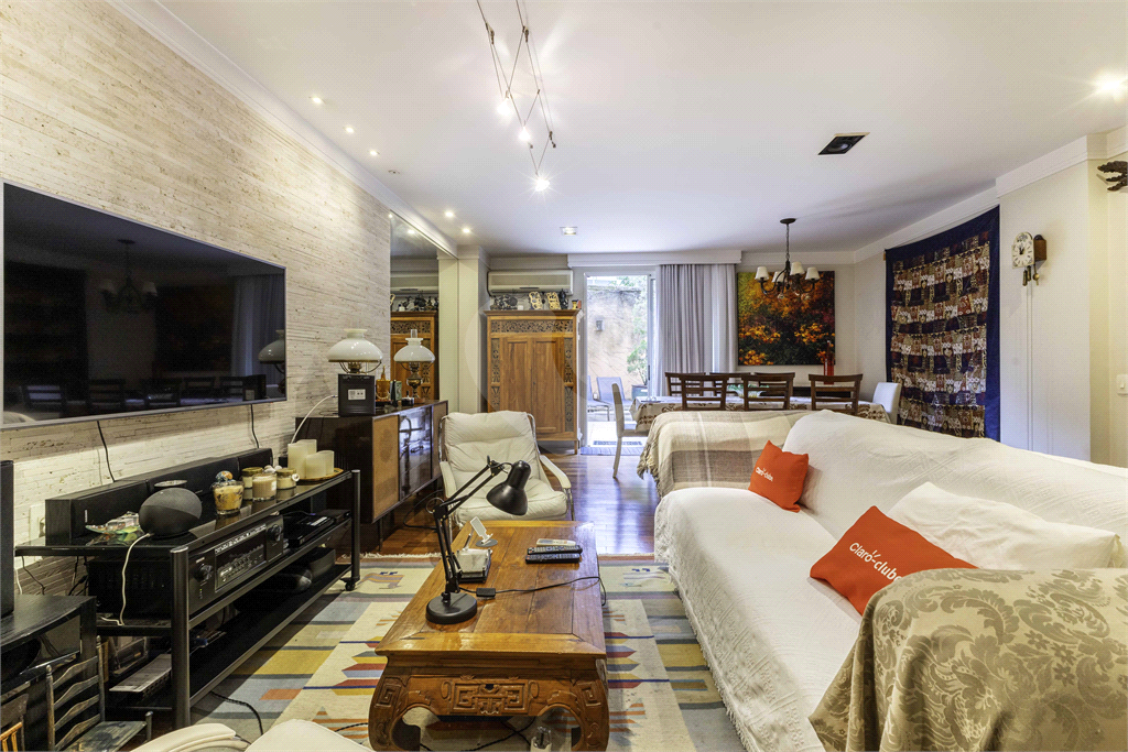 DUPLEX em ALTO DE PINHEIROS