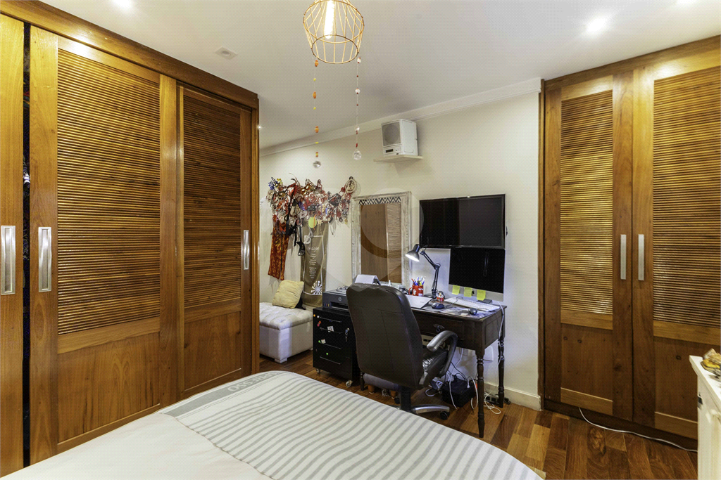 DUPLEX em ALTO DE PINHEIROS