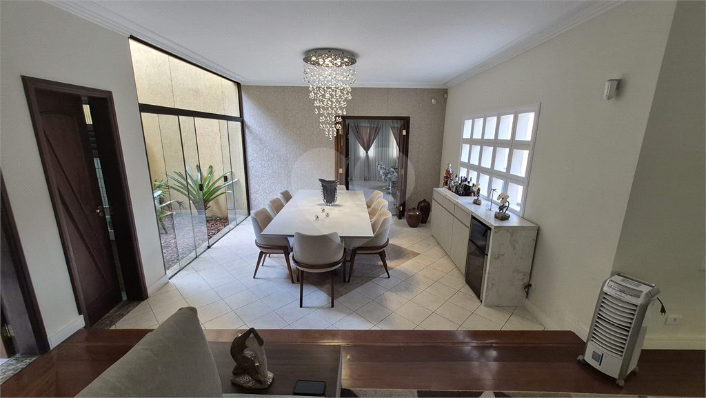 Sobrado venda Jardim França 3 suítes piscina espaço gourmet quintal escritório 5 vagas