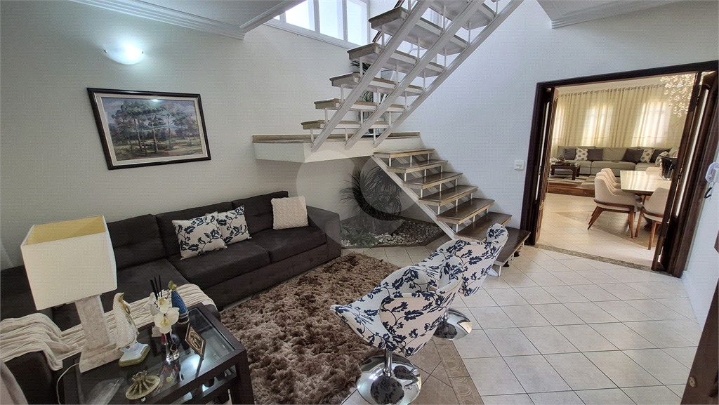 Sobrado venda Jardim França 3 suítes piscina espaço gourmet quintal escritório 5 vagas