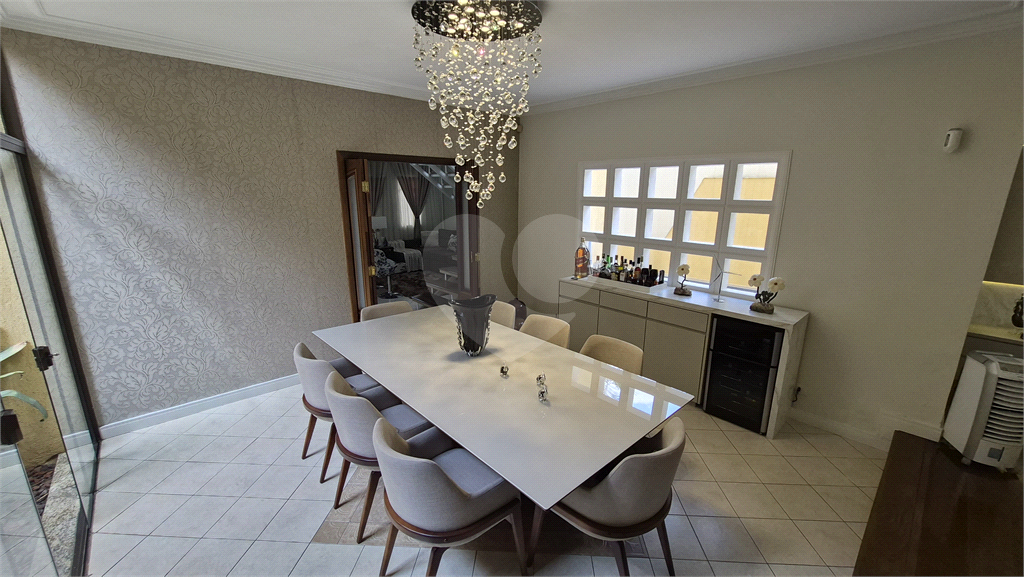 Sobrado venda Jardim França 3 suítes piscina espaço gourmet quintal escritório 5 vagas