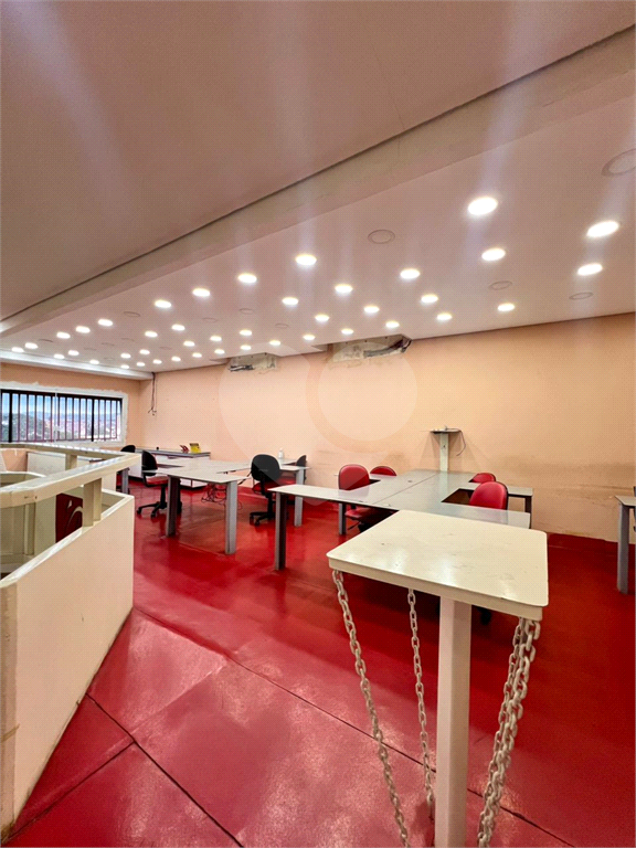 Imóvel comercial amplo e muito bem estruturado