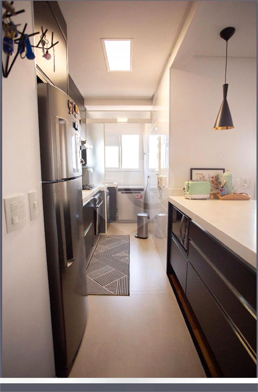 Apartamento com 2 quartos suíte e varanda