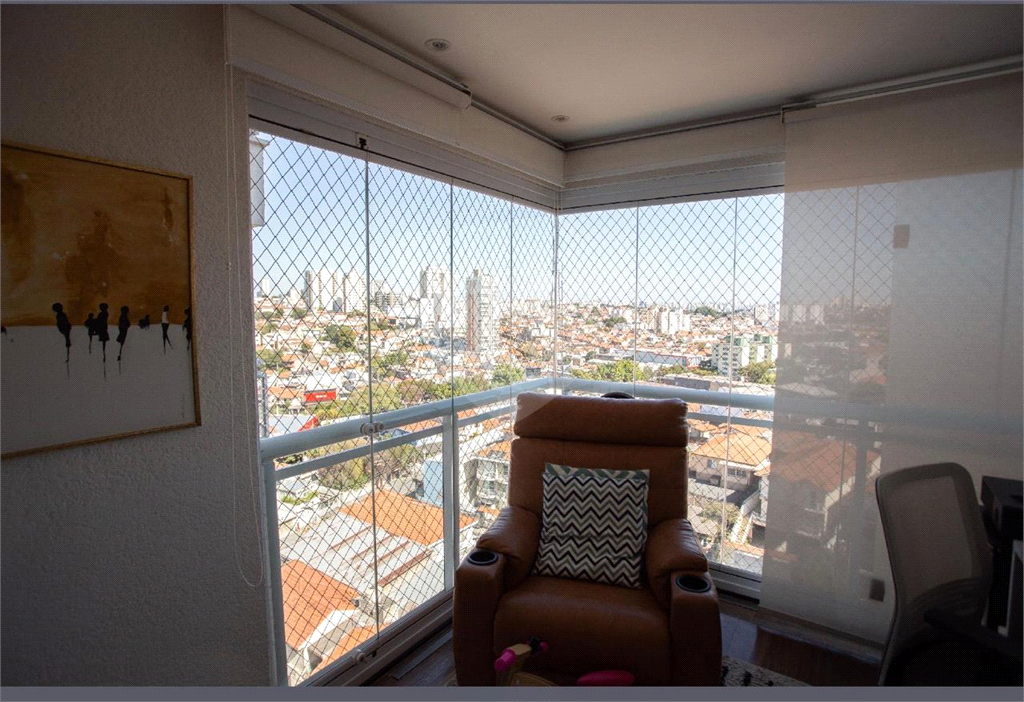 Apartamento com 2 quartos suíte e varanda