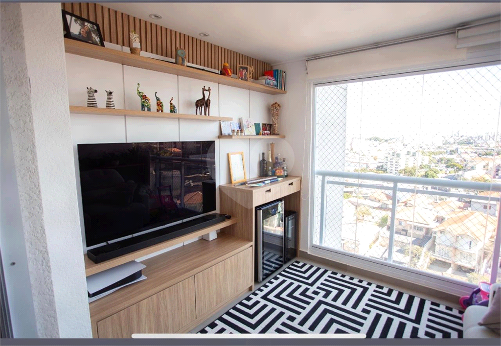 Apartamento com 2 quartos suíte e varanda