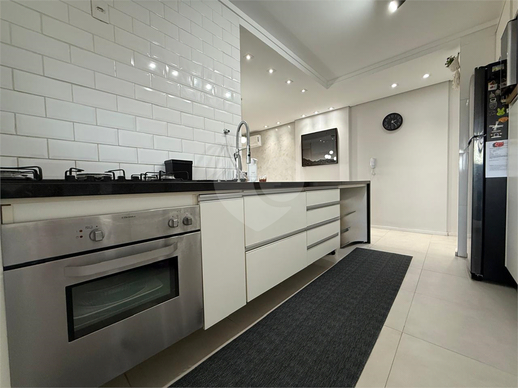 Apartamento 74m² | 2 Dormitórios | Porteira Fechada | Próximo ao Emílio Ribas