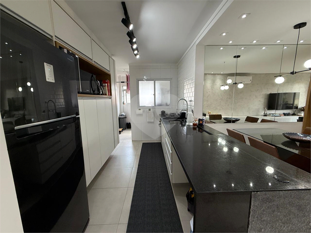 Apartamento 74m² | 2 Dormitórios | Porteira Fechada | Próximo ao Emílio Ribas