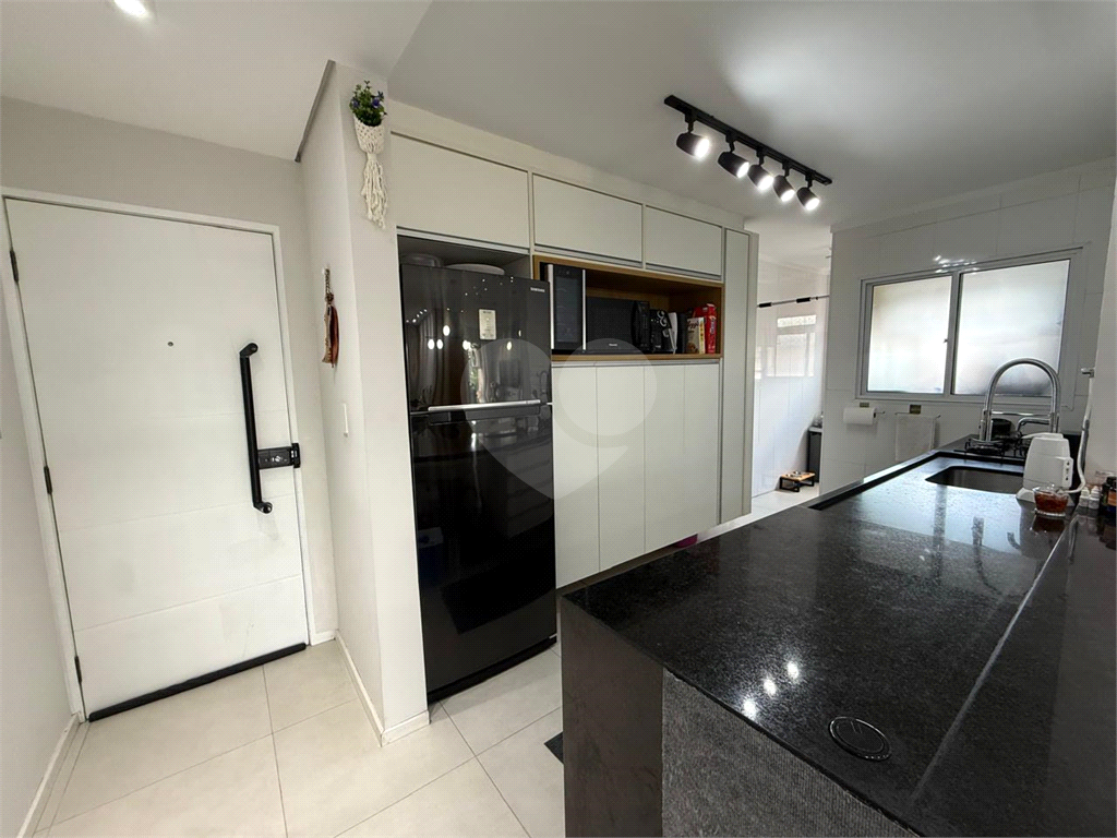 Apartamento 74m² | 2 Dormitórios | Porteira Fechada | Próximo ao Emílio Ribas