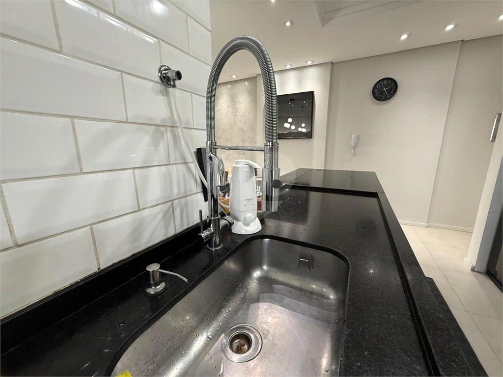 Apartamento 74m² | 2 Dormitórios | Porteira Fechada | Próximo ao Emílio Ribas