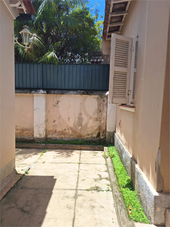 Casa Térrea na Travessa da Avenida Sumaré - Totalmente Térrea 