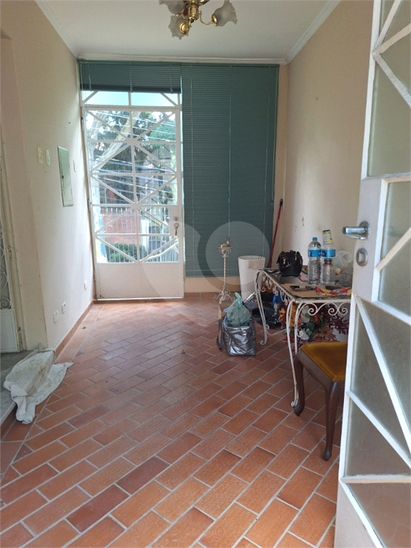 Casa Térrea na Travessa da Avenida Sumaré - Totalmente Térrea 