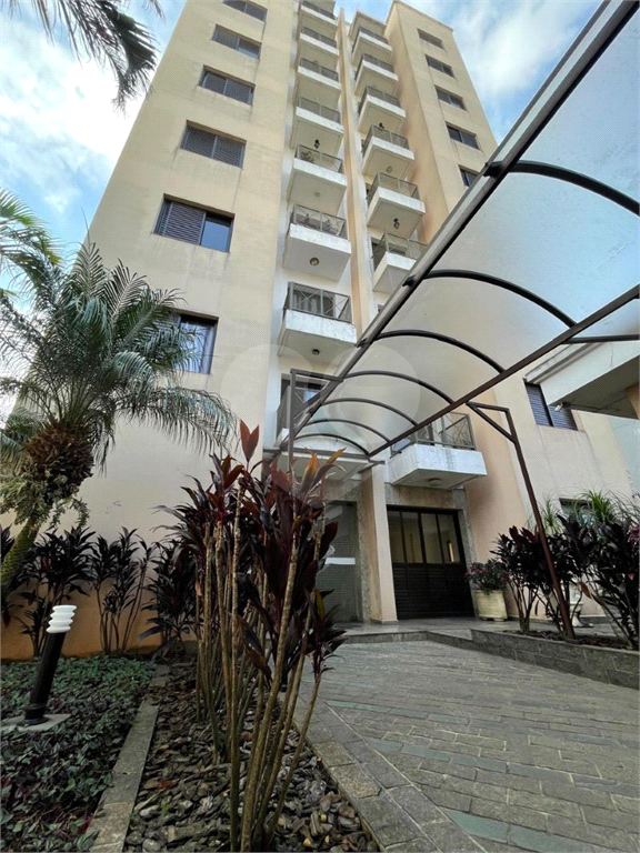 APARTAMENTO em CASA VERDE