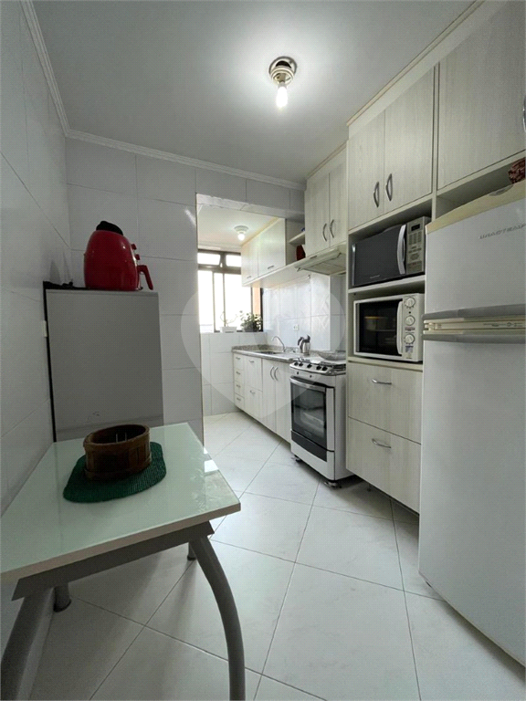 APARTAMENTO em CASA VERDE